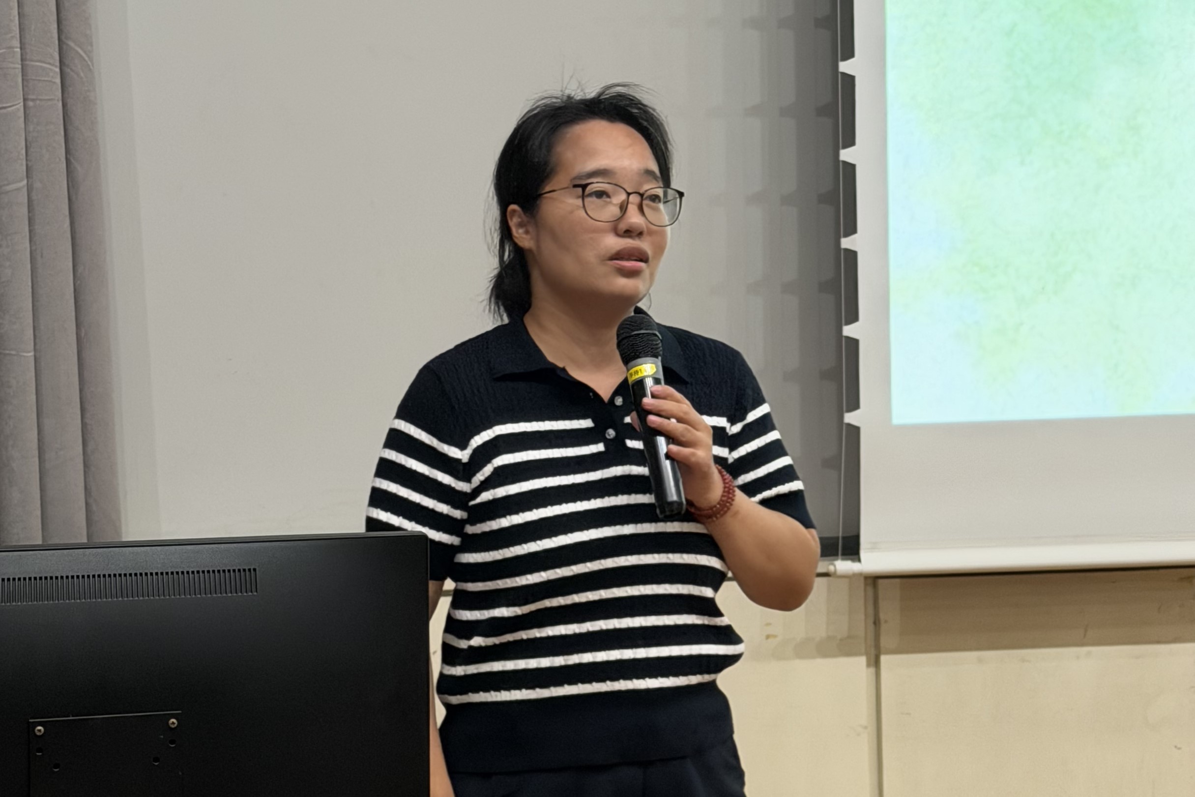 5-1 高晶晶.jpg 5-1 高晶晶.jpg